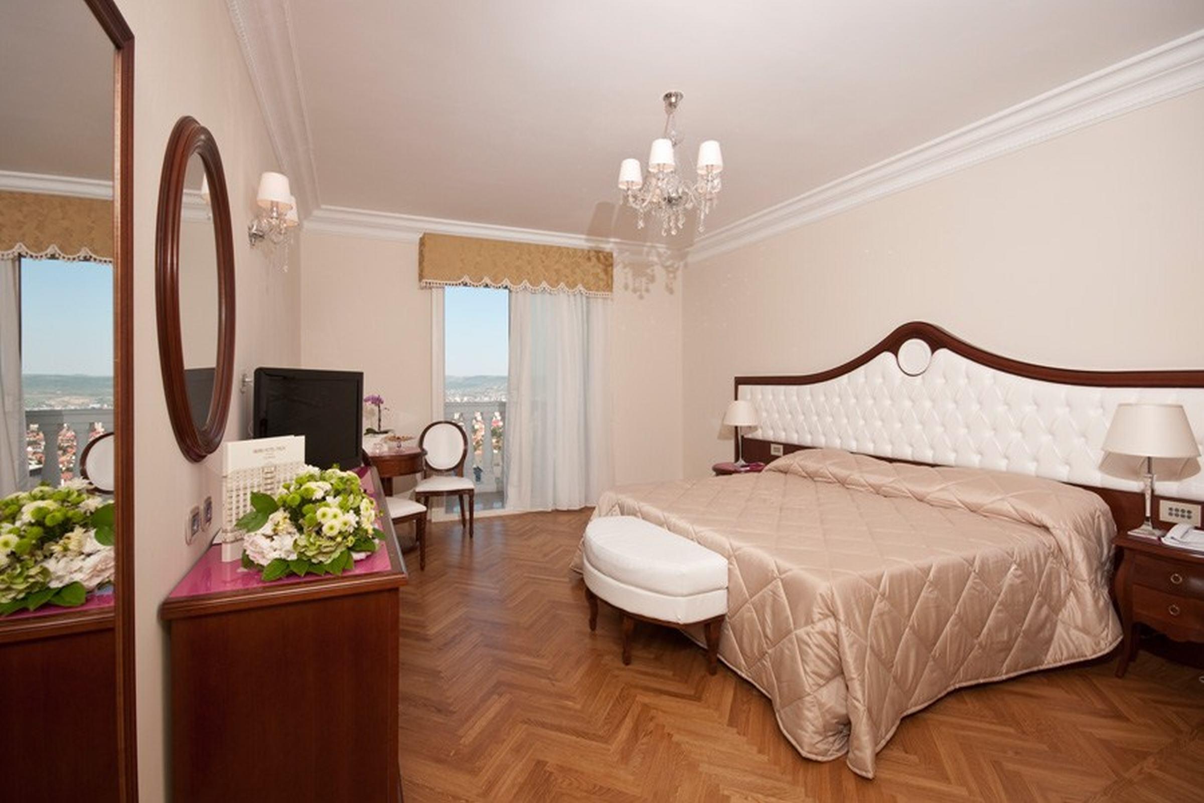 Grand Hotel Italia Cluj-Napoca Exterior foto
