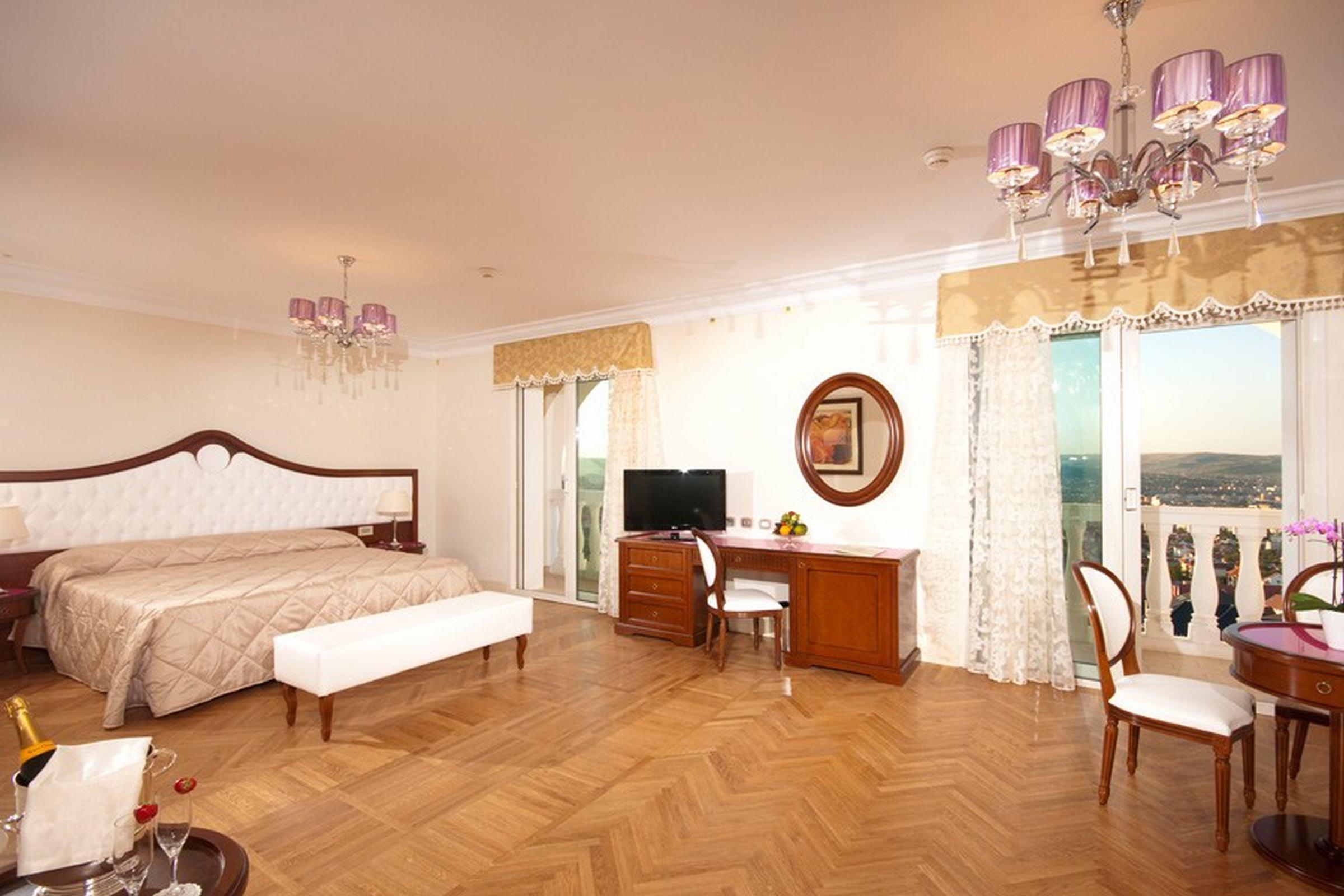 Grand Hotel Italia Cluj-Napoca Exterior foto Suite