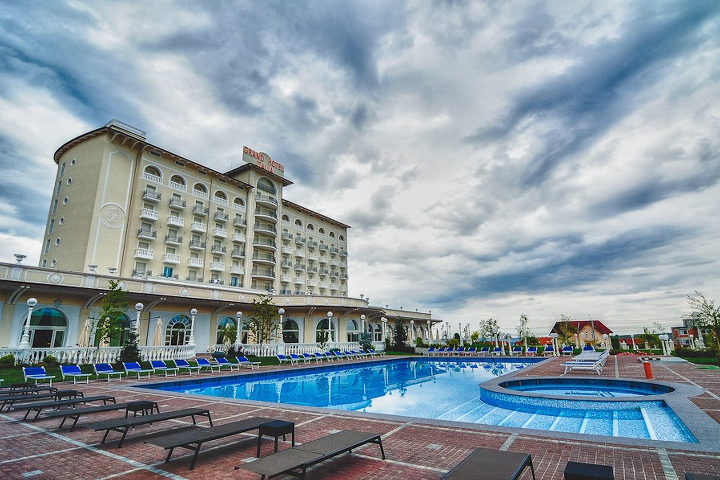 Grand Hotel Italia Cluj-Napoca Exterior foto